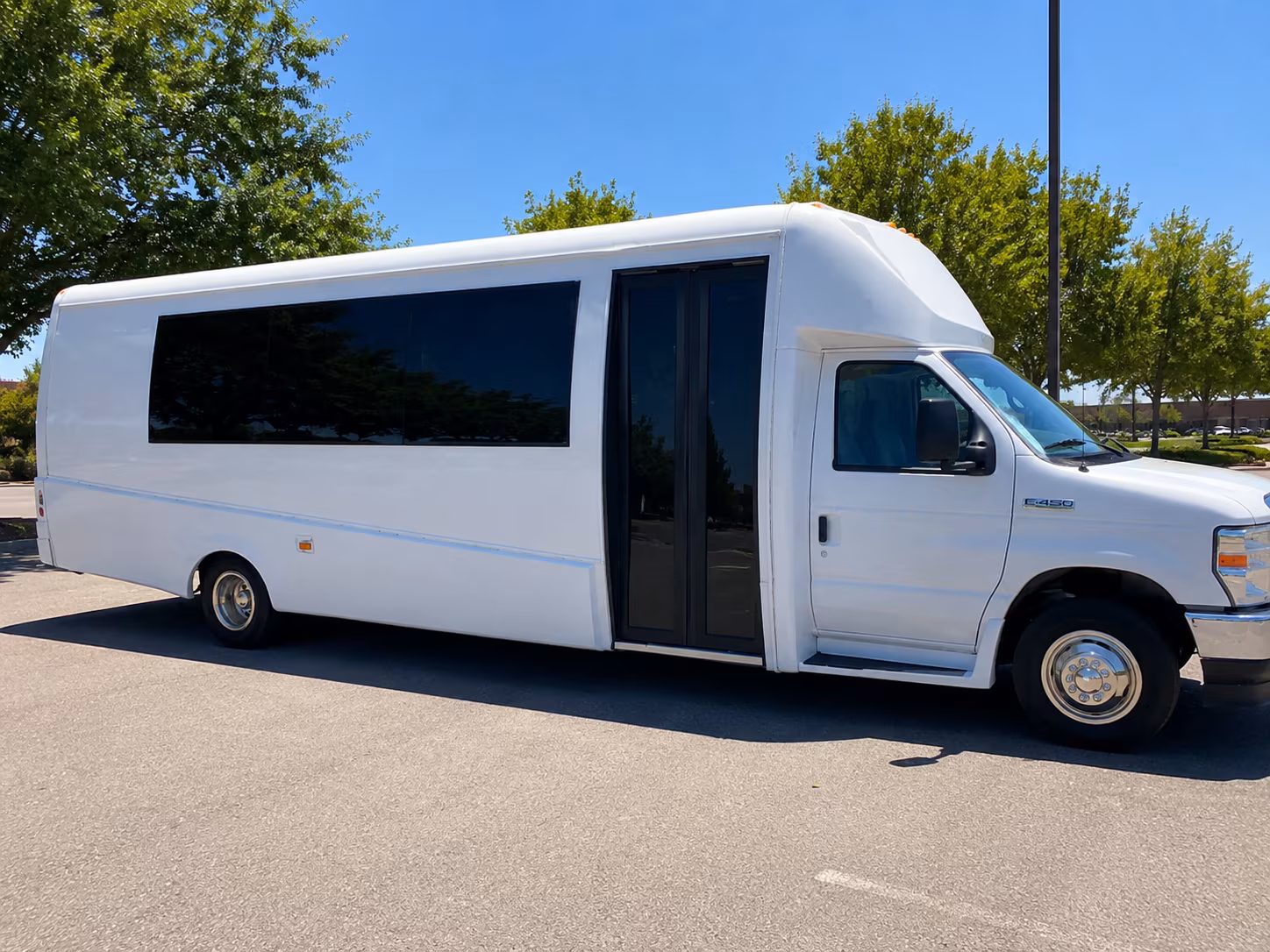 Moreno Valley Birthday, Sweet 16, & Quinceañera Transportation party bus exterior