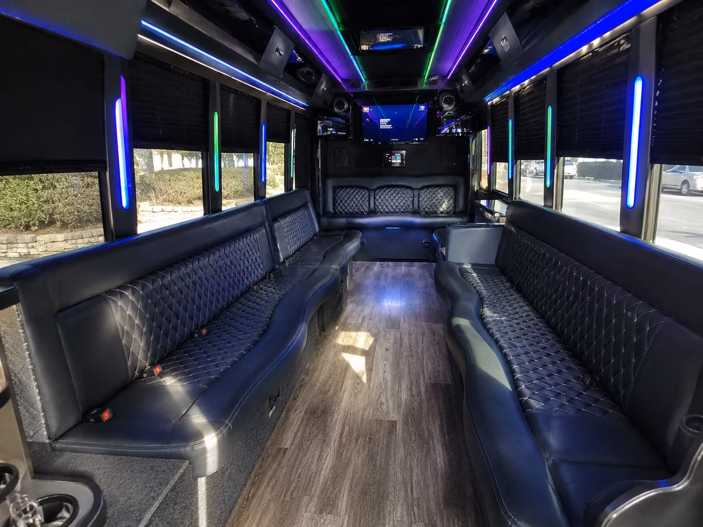 Moreno Valley Birthday, Sweet 16, & Quinceañera Transportation onboard seating