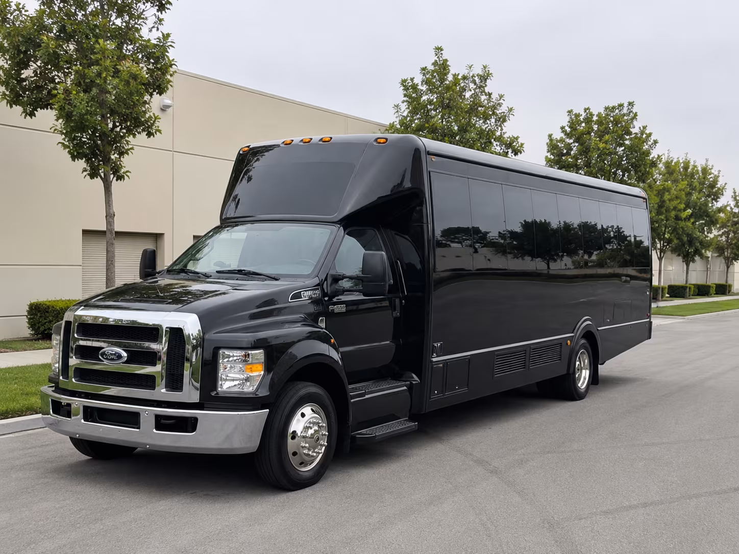 Moreno Valley Birthday, Sweet 16, & Quinceañera Transportation party bus exterior