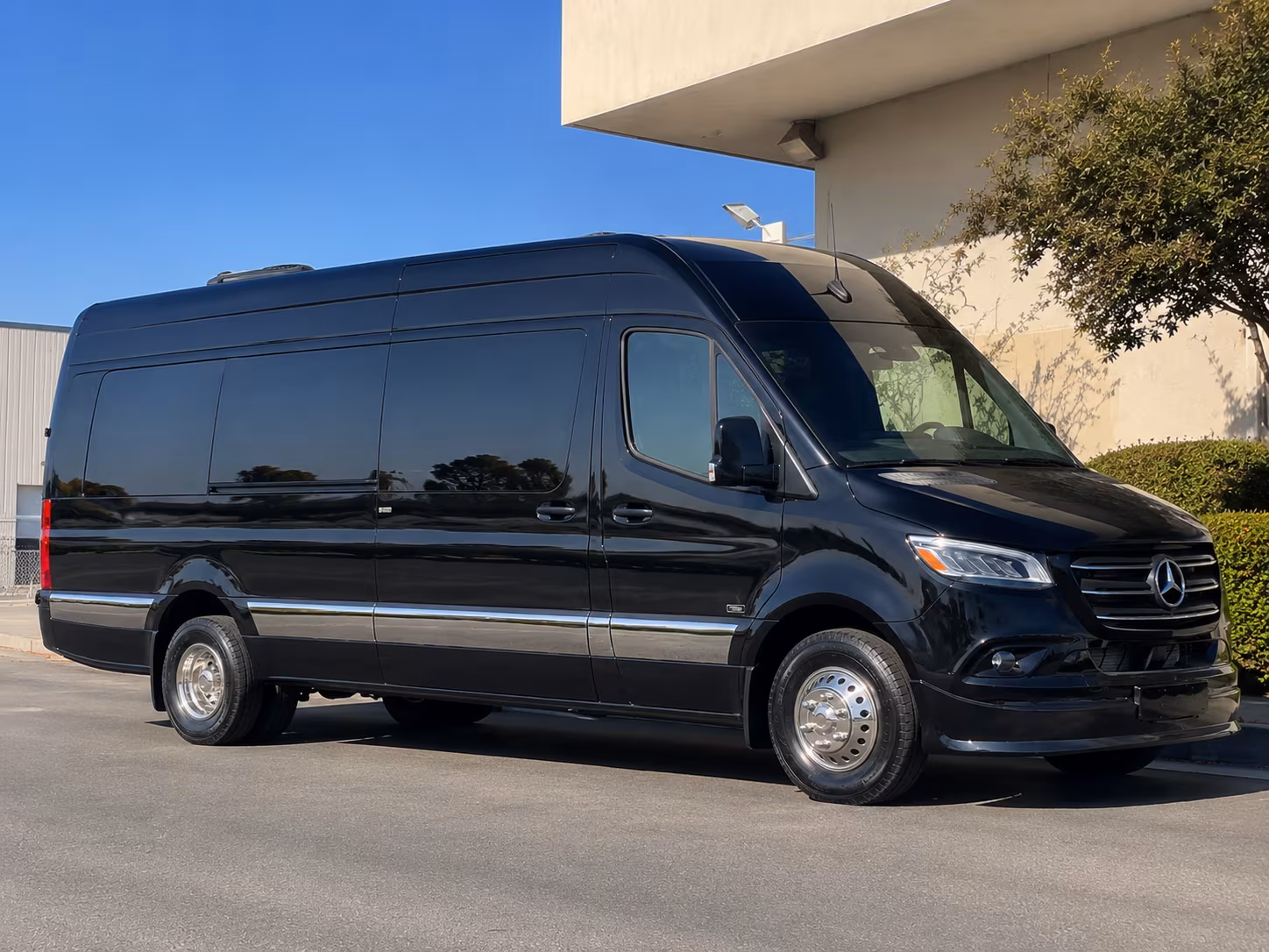 Pomona Wedding Transportation & Shuttle Service